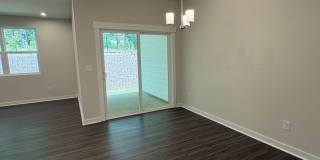 Beautiful End Unit Townhome in Griffith Lakes Gallery 9