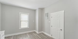 Large Near Downtown 2BR/2BA House For Rent Gallery 15