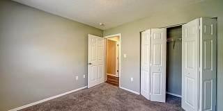 Ivy Hollow Gallery 26