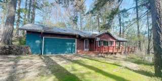 Magalia-private 2 bedroom 2 bath, garage, large lot, view property Gallery 1