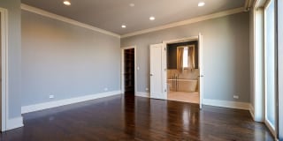 Luxurious 3BR/2BA Condo – Near University of Chicago in the heart of Hyde Park! Gallery 15