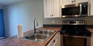 2BD 2BA Condo in Beautiful Downtown Lynden! Gallery 10