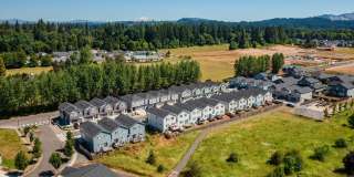 Oak Heritage Townhomes Gallery 9