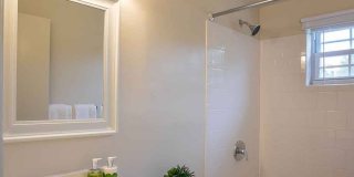 Severn Square Gallery 5