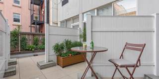 19 SAINT MARKS PLACE Gallery 5