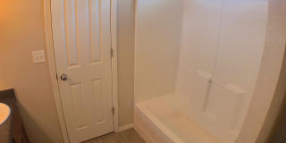 East El Paso 3bed/2bath Refrig A/C Gallery 16