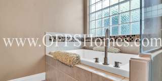 MOVE IN SPECIAL! Half off First Month's Rent! Gallery 26