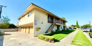 Monroe - Larson Gallery 1