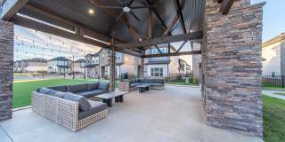 The Grove Gallery 44