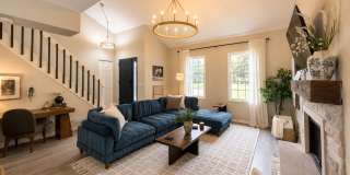 5936 Sawmill Woods Drive Gallery 12