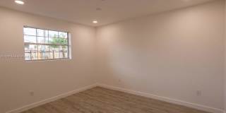7871 Hope Street Gallery 27