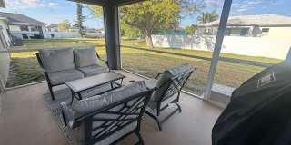Short Term Rental- Seasonal - NE Cape Coral HOME Gallery 14