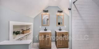 4419 State Line Road Gallery 16