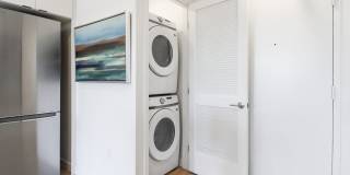 Onyx on Park Gallery 66