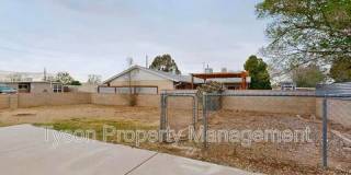 3503 Montclaire NE Gallery 32