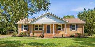 Ranch Home in Steele Creek! Gallery 5
