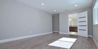4423 Ethel Avenue Gallery 21