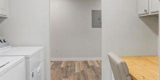 405 Torrey Street Gallery 8
