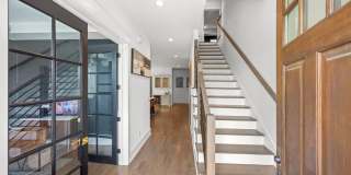 Luxury Living Just Minutes from Downtown Nashville Gallery 5