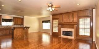 8239 S 70th East Avenue Gallery 8