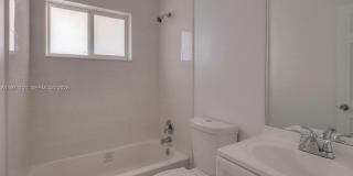 1280 NW 111th Street 1, Miami, FL 33167 Gallery 11