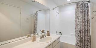 Arabella Gallery 22