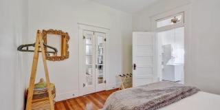 201 Berkshire Gallery 16