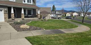 Beautiful 5 bedroom 2.5 bath home with 3 car garage and an additional Custom Shop in Post Falls! Gallery 1