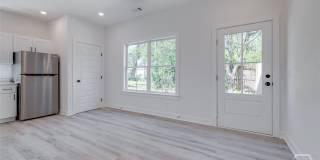 1619 Le Grand Street Gallery 4