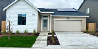 Charming 3-Bedroom Single Story Home for Rent Charming 3-Bedroom Single Story Home for Rent Gallery 1