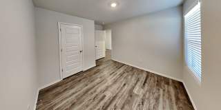 Brand New Stunning and Spacious 4 Bedroom 2 Bath Home in Mustang Schools Gallery 15