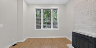 2132 W Potomac Avenue Gallery 8