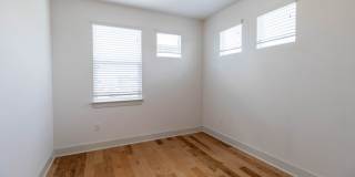 Amazing and peaceful 3/2.5 home in Austin! Amazing and peaceful 3/2.5 home in Austin! Gallery 23