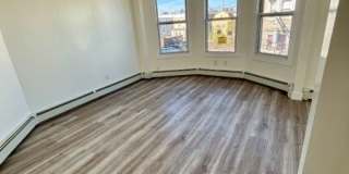 7 Franklin Ave Gallery 11