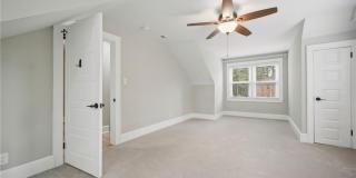 6048 River Road Gallery 34