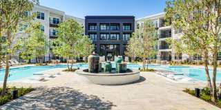 The Collier Sugar Hill Luxury Apartments Gallery 20