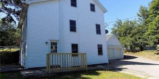 121 Oak Street Gallery 1