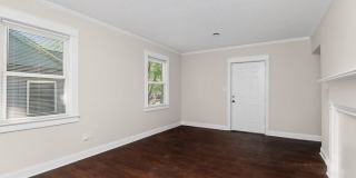420 Plymouth Avenue Gallery 7