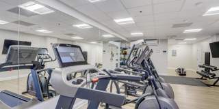 Metro Marina Bay Gallery 24