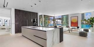 503 Palm Dr Gallery 27