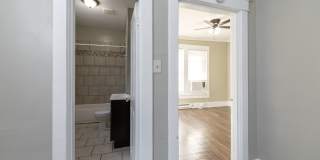 Hawthorne Street Gallery 60