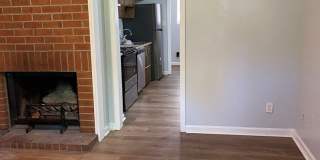 2 Bedroom/ 1.5 Bathroom Duplex on Old Epps Bridge Rd!  Available early June! Gallery 6