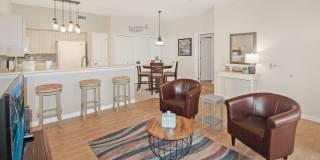 L'Pavia Annual Condo for Rent Gallery 9