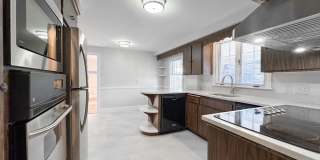 40 Walter Street unit: 1 Gallery 6