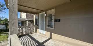111 North Denver Avenue - A Gallery 21