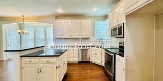 Blue Valley Schools, Walking Distance to Elementary School and Neighborhood Pool! Gallery 10
