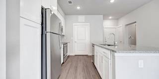 Brightleaf at Lakeline Gallery 3