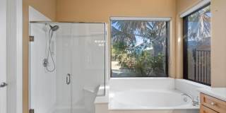 4136 E Pullman Road Gallery 53