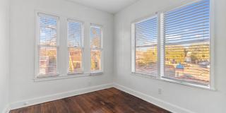 1630 W Rosewood Gallery 12