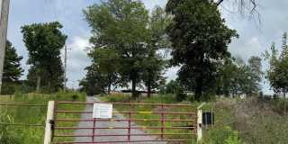 492 Monroe Gallery 1